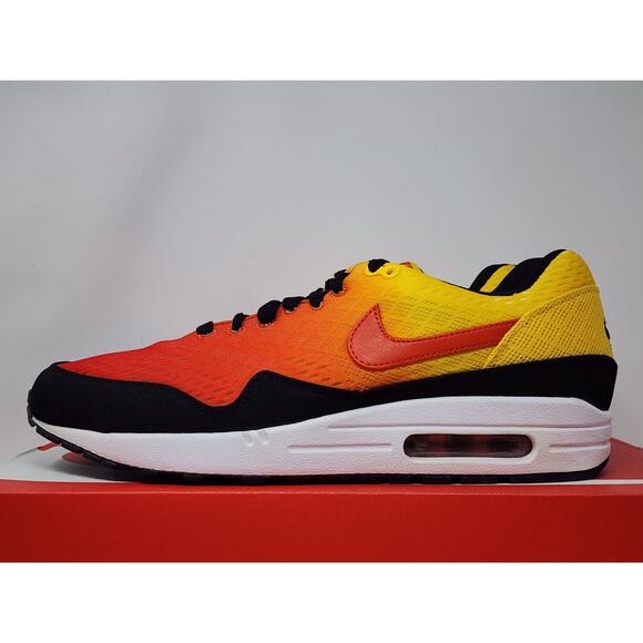 Nike Air Max 1 SUNSET PACK 2013 554718-880 Size 9 WORN main image 8